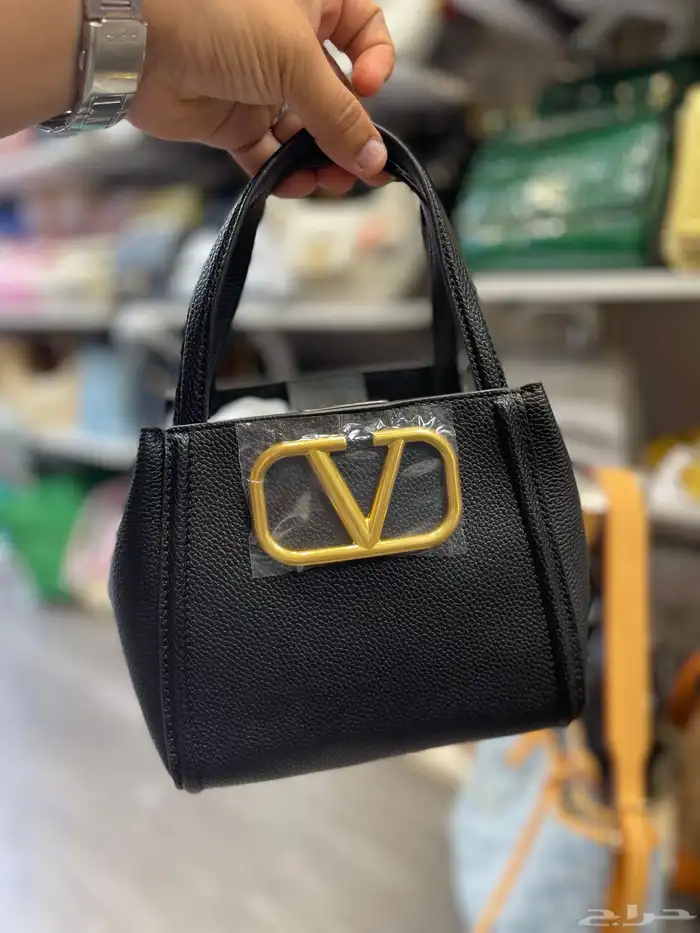 شنط ماركات مختلفه 5