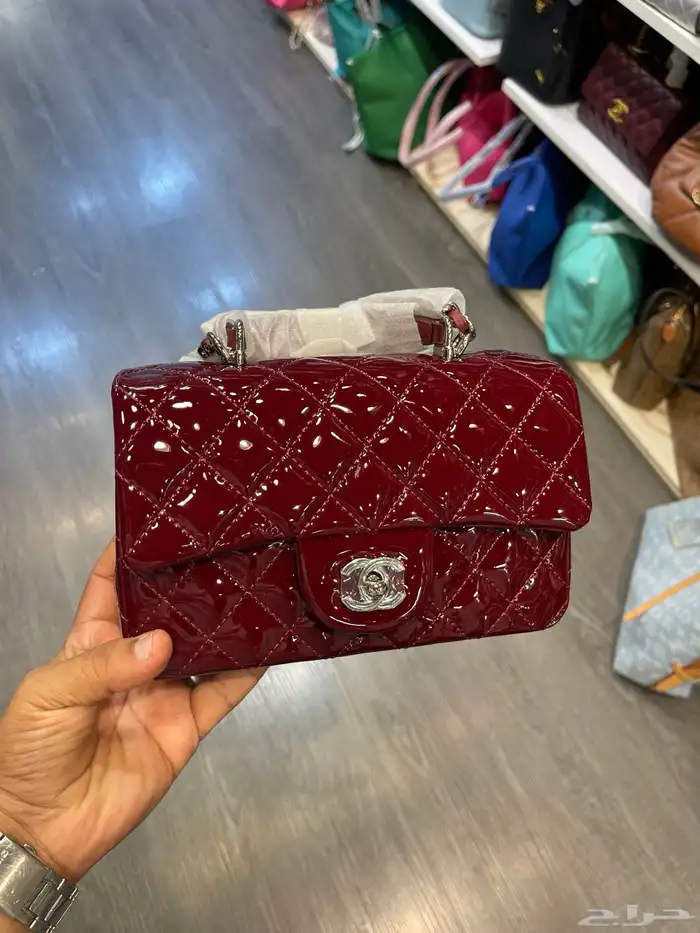 شنط ماركات مختلفه 9