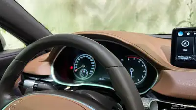 جينيسس 6 سلندر توين تيربو G80 13
