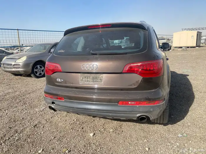 اودي Q7 قطع غيار موديل 2012 2