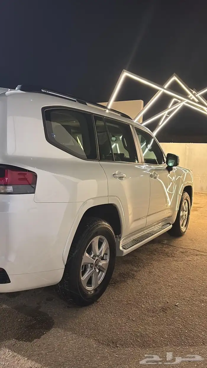 لاندكروزر جي اكس 2024 L2 1