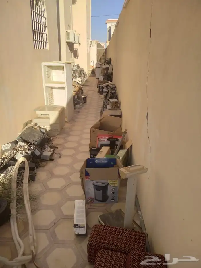 أدوات إلكترونيه 0