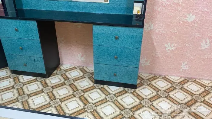 للبيع غرفة نوم زاوية 1