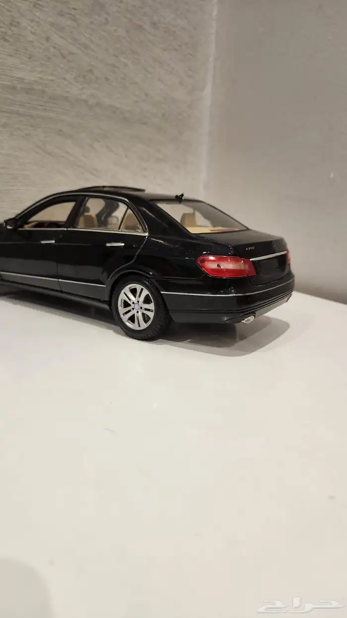 مجسم مرسيدس E 300 5