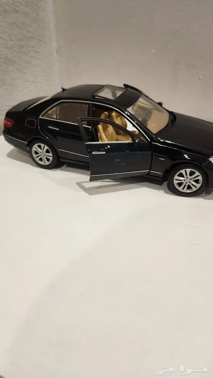 مجسم مرسيدس E 300 2