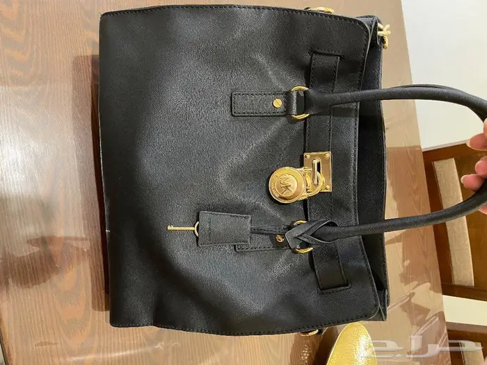 شنطة ماركة مايكل كورس 0