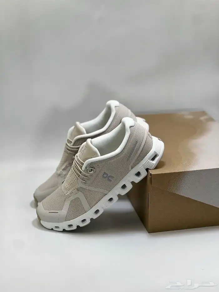 شوزات 40