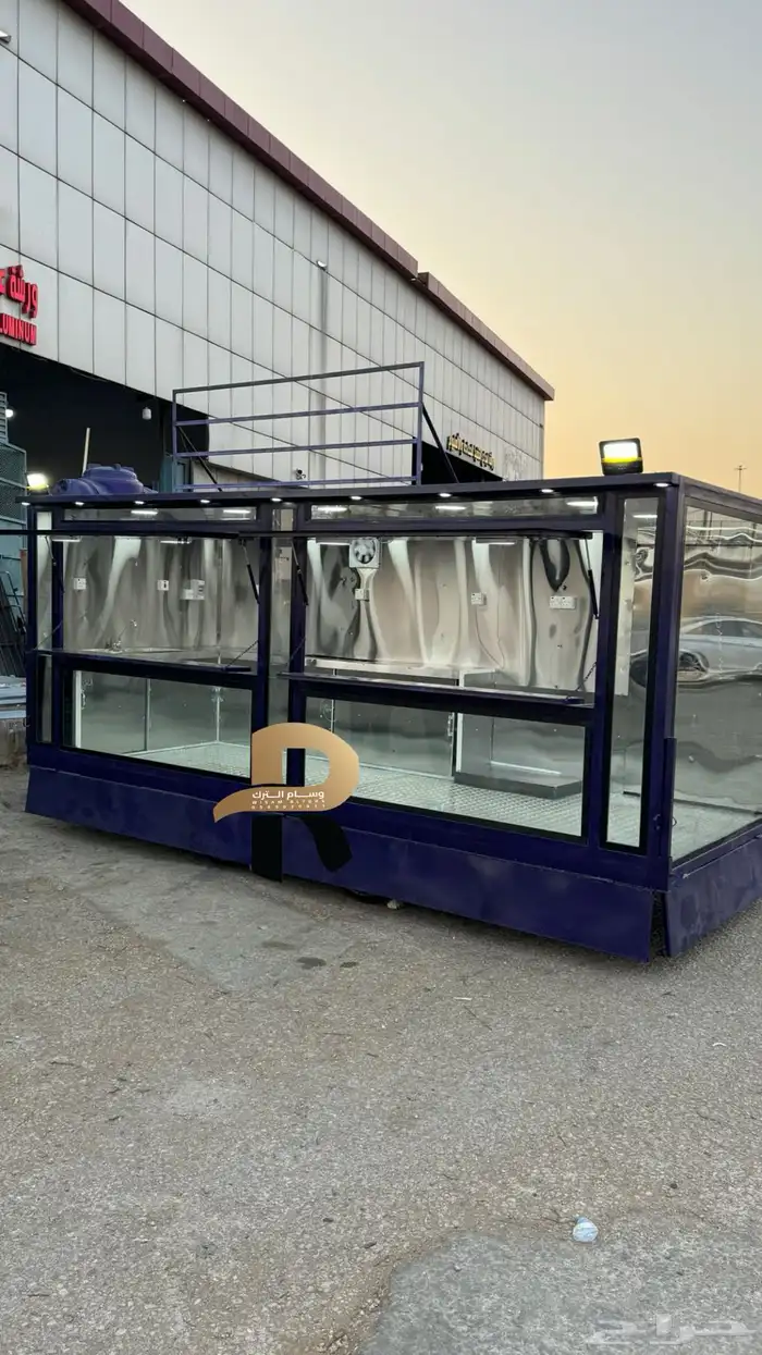 فود ترك و طاولات استيشن 14