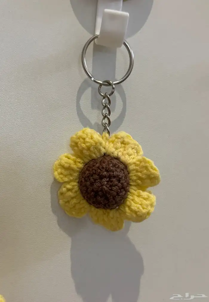 ميداليات مصنوعه يدويا بفن الكروشيه حسب الطلب 1