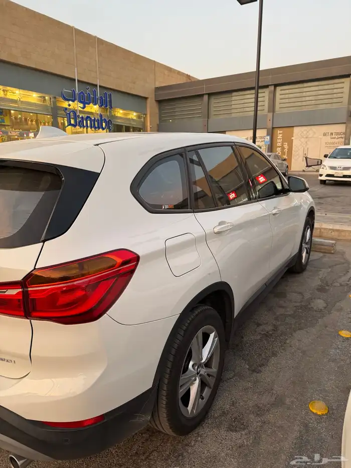 BMW x1   بي ام دبليو اكس 1 4