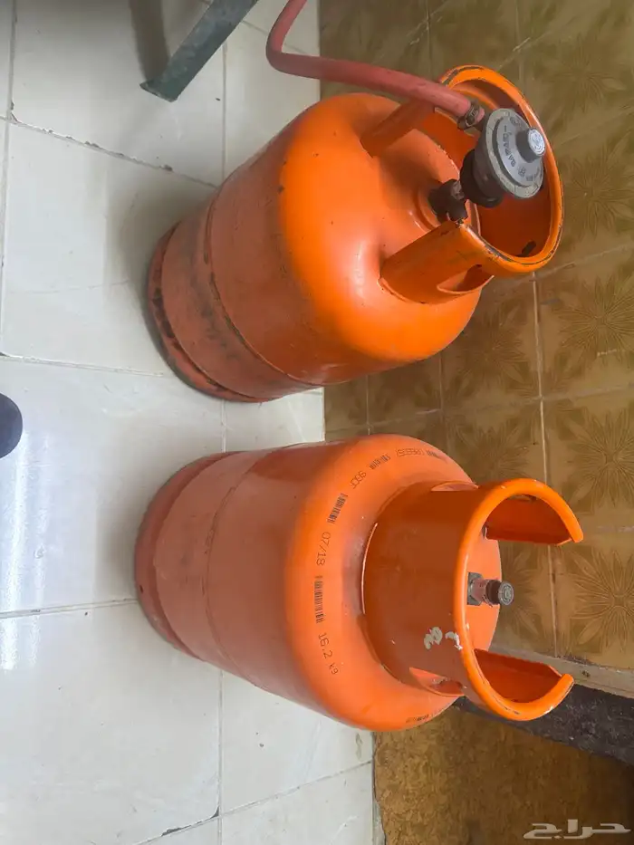 معدات معمل معجنات بكامل 17