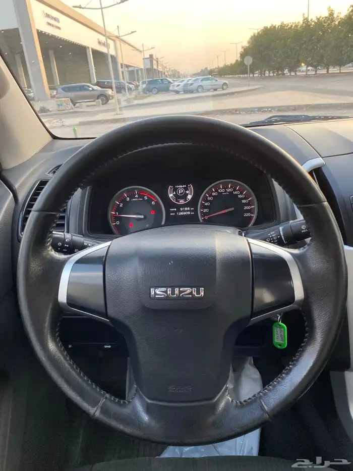 ايسوزو ديماكس غمارتين دبل 28