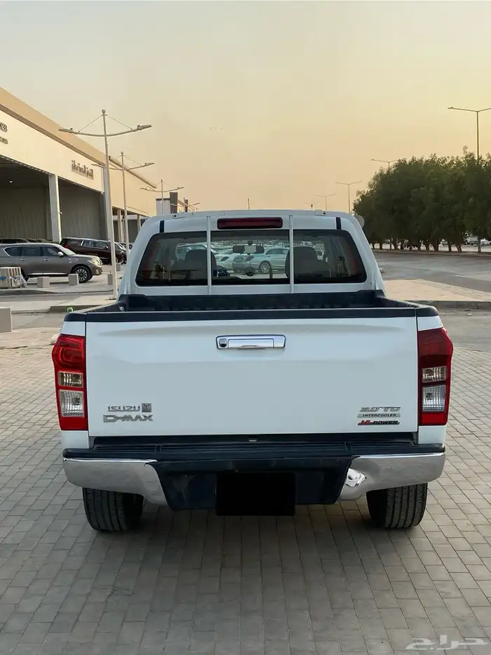 ايسوزو ديماكس غمارتين دبل 5