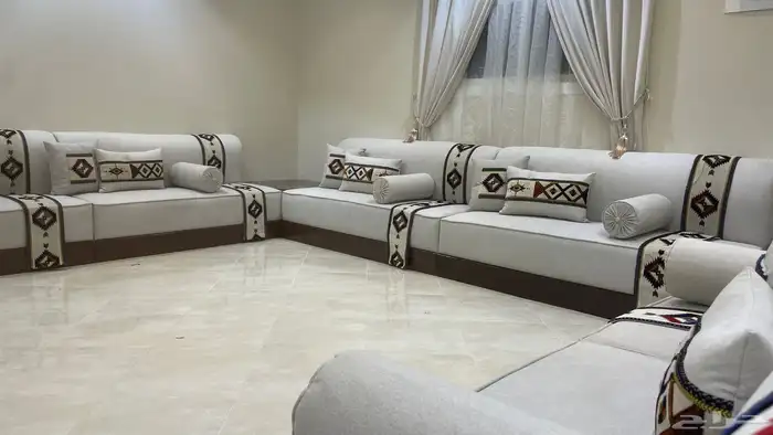 تفصيل كنب موديل تراثي أو تنجيد بسعر مصنع 7