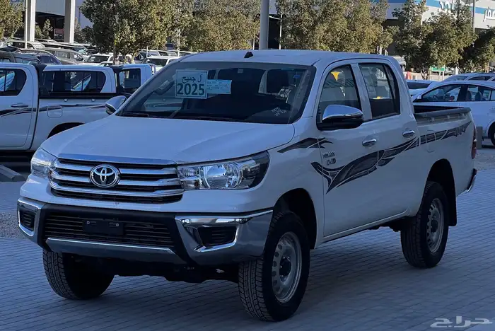 تويوتا هايلوكس سلق 2025 1