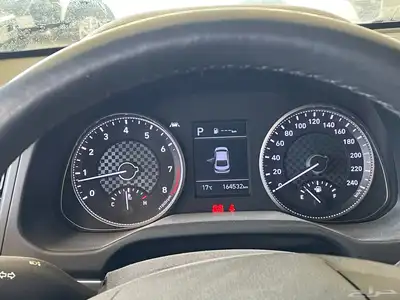 هيونداي النترا افانتي 2019 13