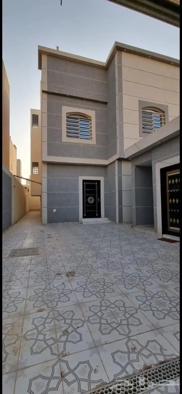 بيع فيلا حي بدر النموذجي 1