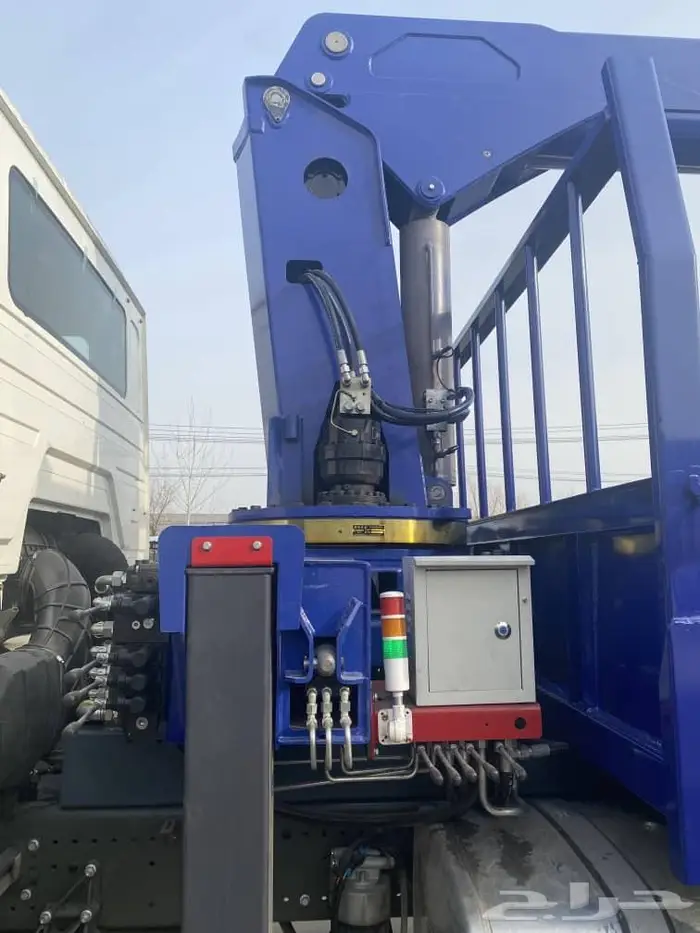 شاحنة كرين سينوتراك هوو موديل 2024 6