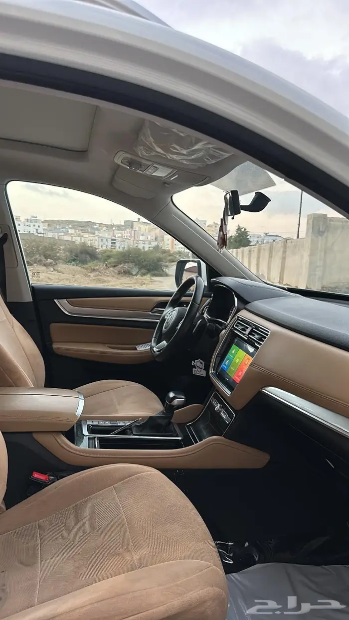 ام جي ار اكس ايت 2022 12