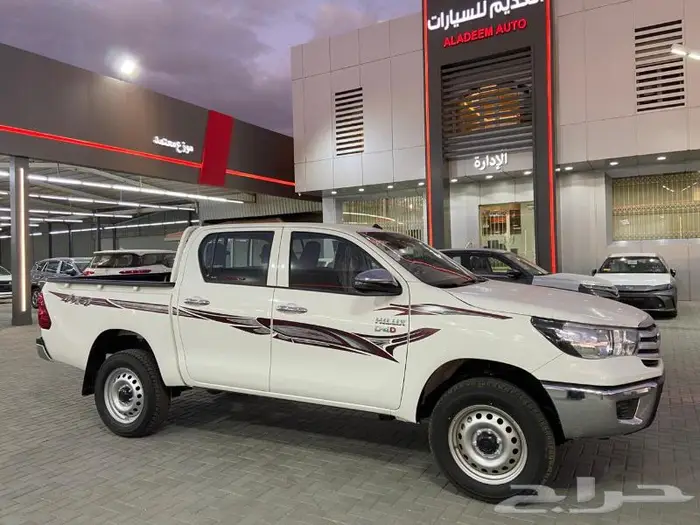 تويوتا هايلكس غمارتين دبل ديزل 2025 5