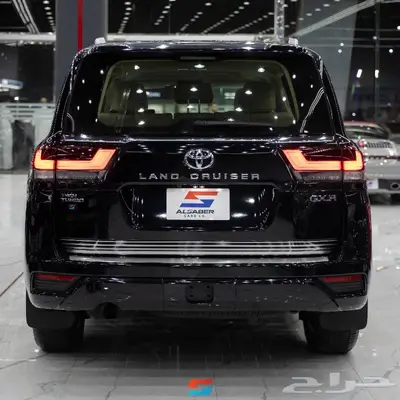 تويوتا لاندكروزر GXR L 4 موديل 2024 1