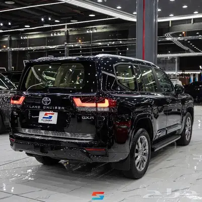 تويوتا لاندكروزر GXR L 4 موديل 2024 7