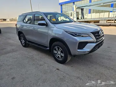 تويوتا فورشنر 4x4بنزين موديل 2025 24