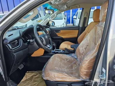 تويوتا فورشنر 4x4بنزين موديل 2025 14