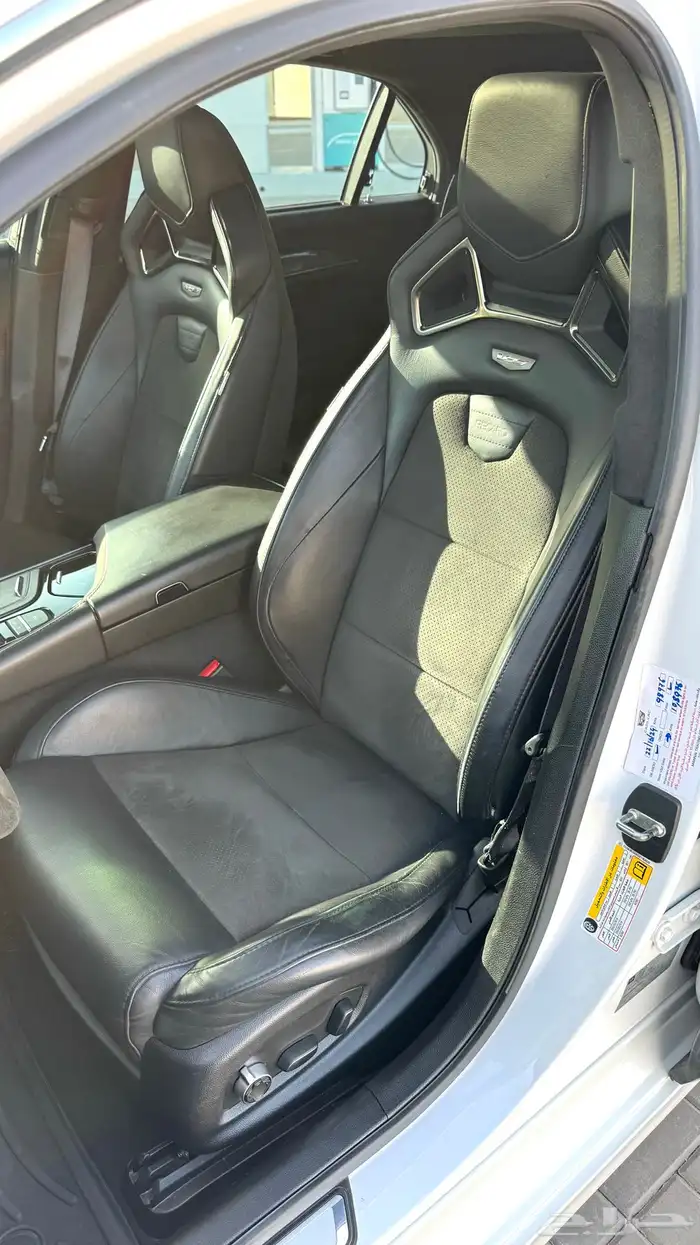 كاديلاك CTS V فل باكج 22