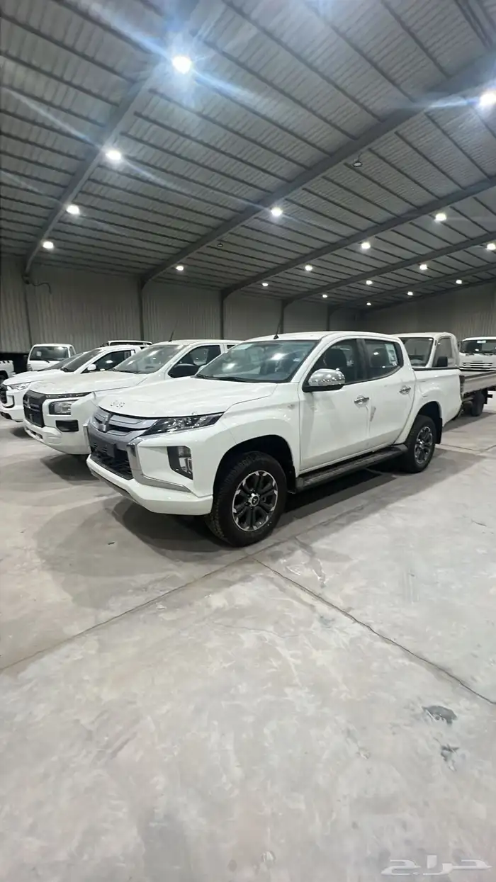 ميتسوبيشي بكب دبل اتوماتيك جنط 18 سعودي 2023 بالدمام 1