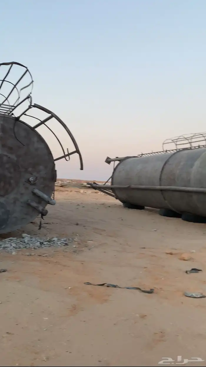 ازالة صبغ المباني وتنظيف واجهات الحجر بالرمل 1