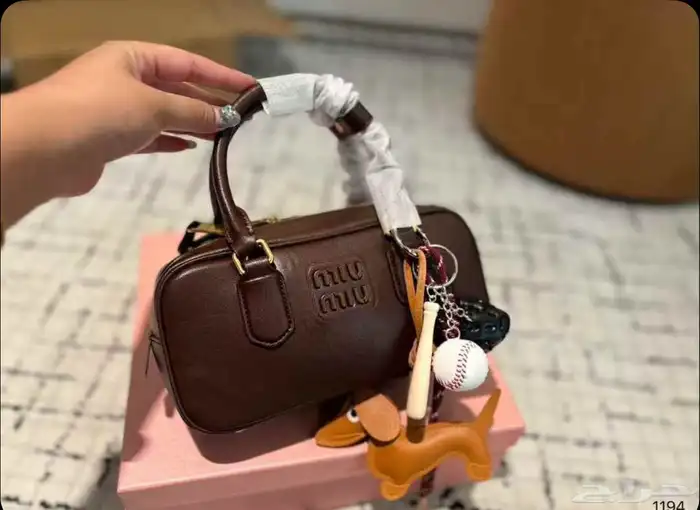 شنط ماركات مختلف. تواصل 0