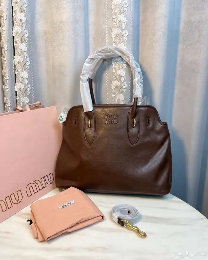 شنط ماركات مختلف. تواصل 41