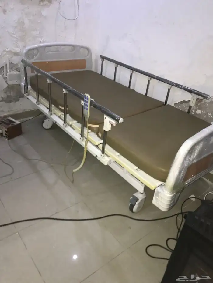 سرير طبي كهربائي سرير مستشفى كرسي كهربائي متحرك لكبار السن 2
