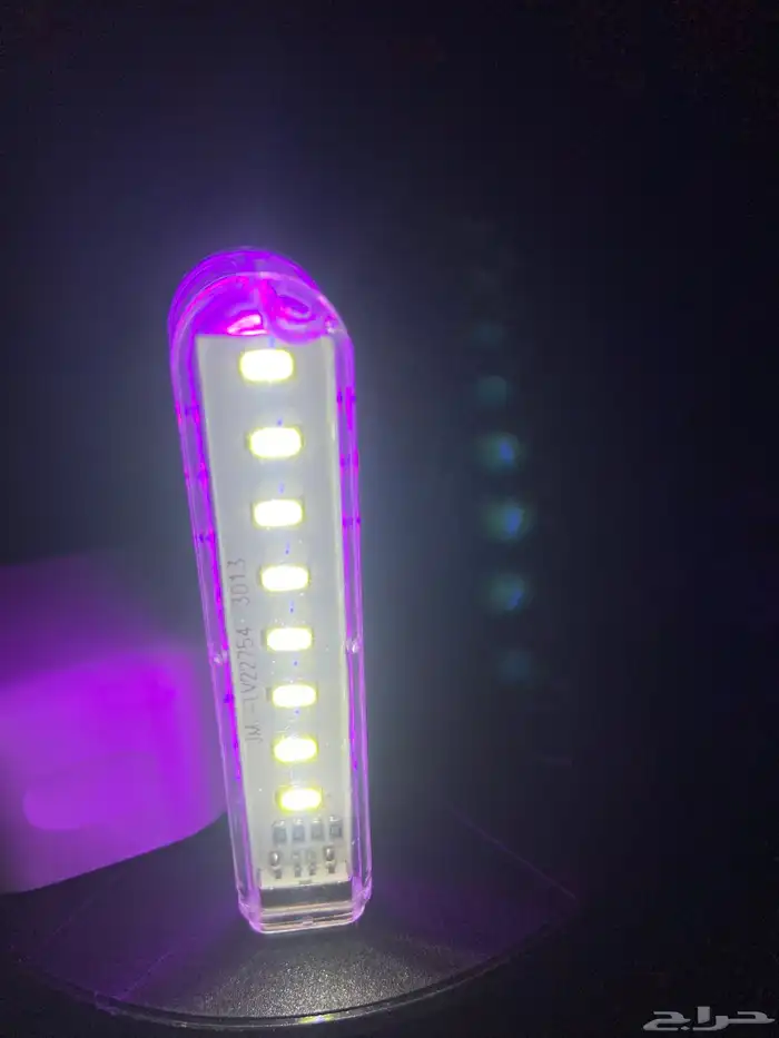 لمبة LED مدعومه  USB 3