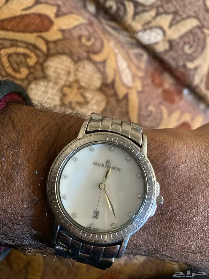 ساعة قراند فيليب 0