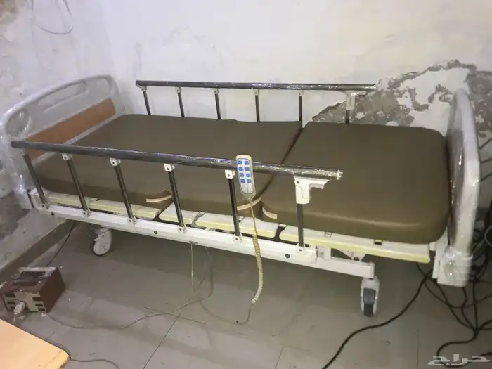 سرير طبي كهربائي سرير مستشفى كرسي كهربائي متحرك لكبار السن 0