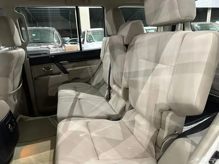 ميتسوبيشي باجيرو 2017 - عداد قليل بدي وكاله .. 21