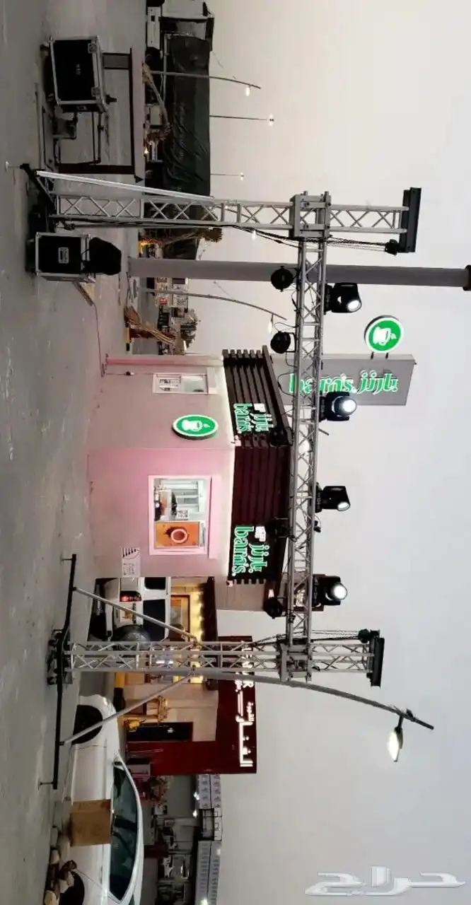 ايجار شاشات انظمة صوتيه شاشات تفاعليه اضاءات 32