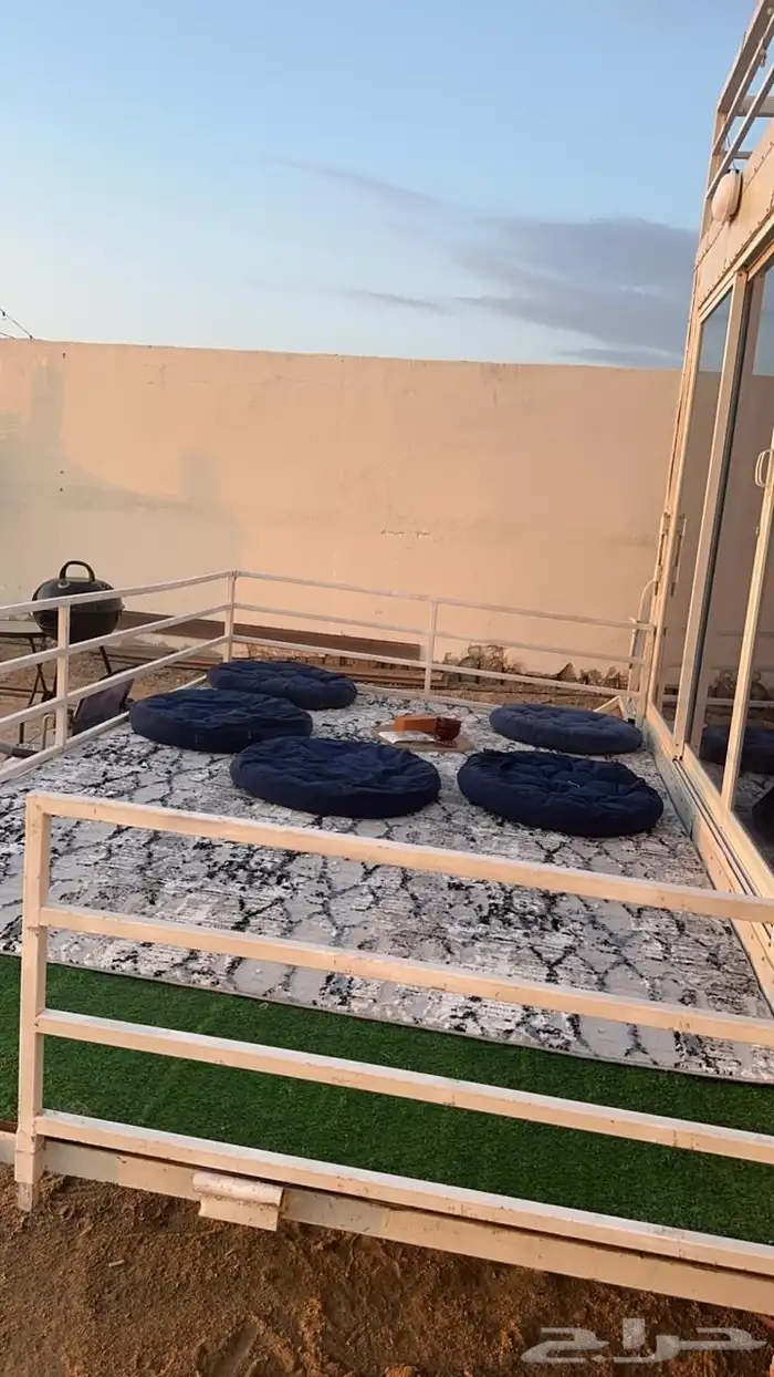 كرفان العز للايجار على البحر في ذهبان جده 8