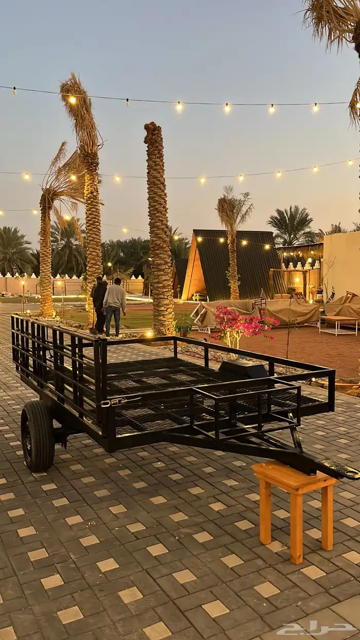 قلص دبابين جنب بعض 0
