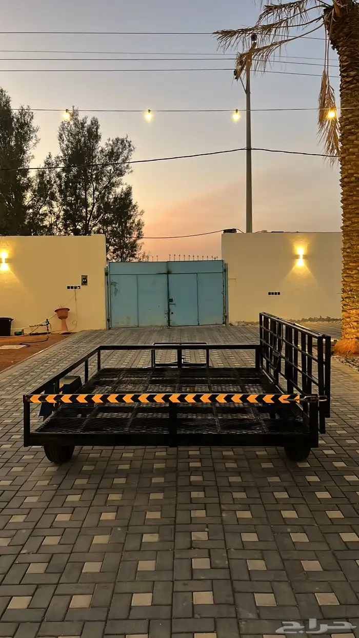 قلص دبابين جنب بعض 2