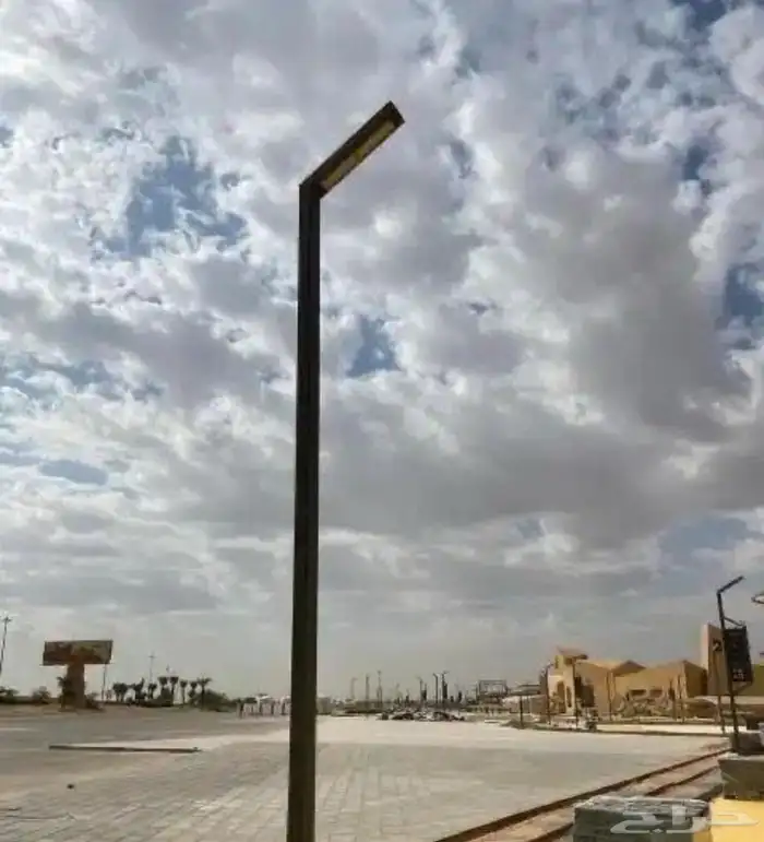 اعمدة انارة شوارع واعمدة ديكورية وجميع متعلقاتها 51
