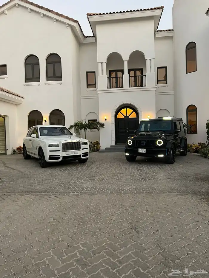 للتأجير سيارات 77