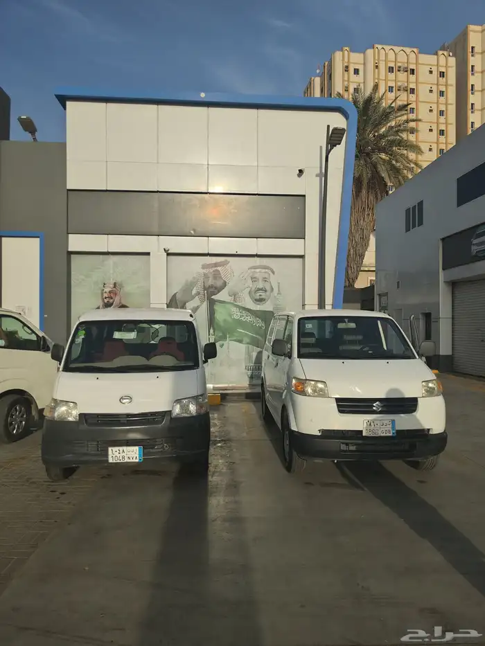 فان بضاعة للإيجار الشهري 11