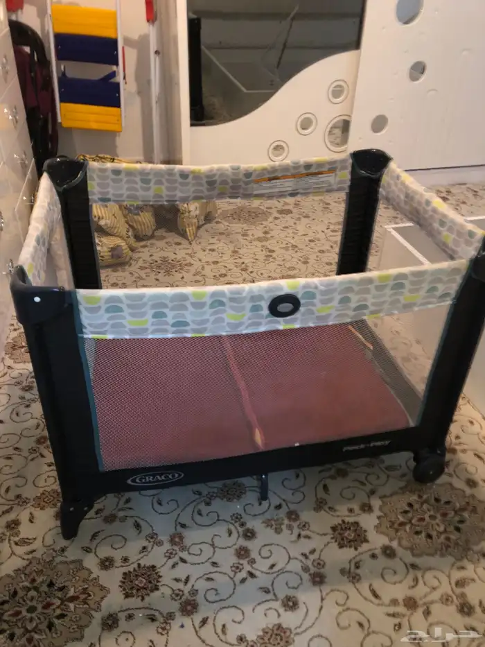 سرير اطفال 0