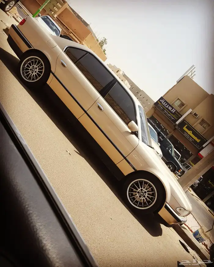 بي ام دبليو e38 735il v8 وارد الناغي 0