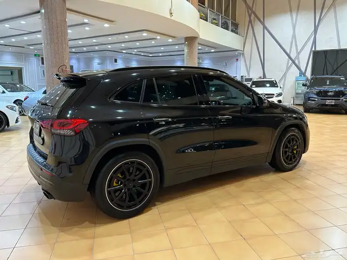 مرسيدس GLA35 2021 AMG 6
