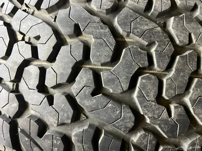 كفرات ود واي نص حجري مقاس 285 70 17تاربخ23 1