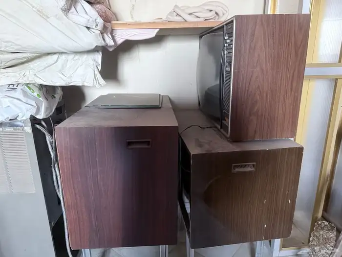 تلفزيونات قديمة 0